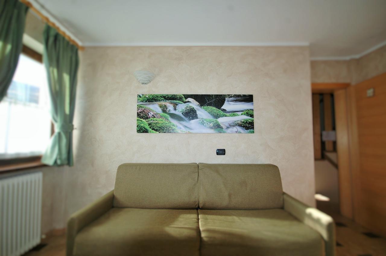 Chalet Li Baita Genny Livigno Buitenkant foto